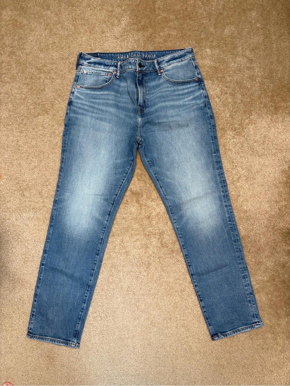 American Eagle Outfitters Men's Straight Jeans in Light and Dark Blue Washes - Picture 12 of 16